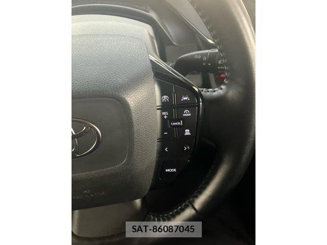 Toyota PRIUS 2023-03 8661109-16