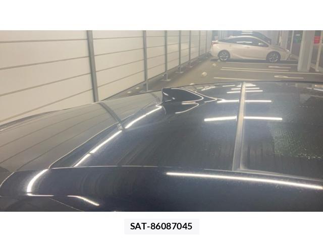 Toyota PRIUS 2023-03 8661109-25