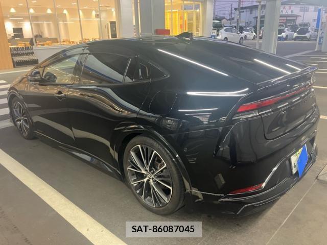 Toyota PRIUS 2023-03 8661109-3