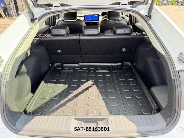 Toyota PRIUS 2025-04 8661101-13