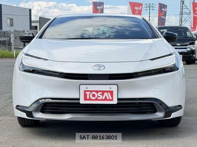 Toyota PRIUS 2025-04 8661101-17