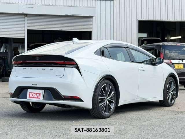 Toyota PRIUS 2025-04 8661101-20