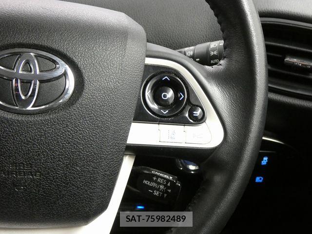 Toyota PRIUS 2016-09 8666764-12