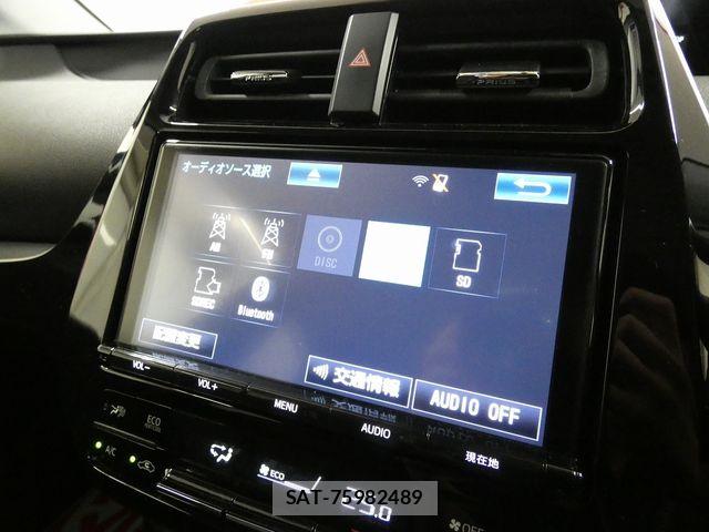 Toyota PRIUS 2016-09 8666764-24