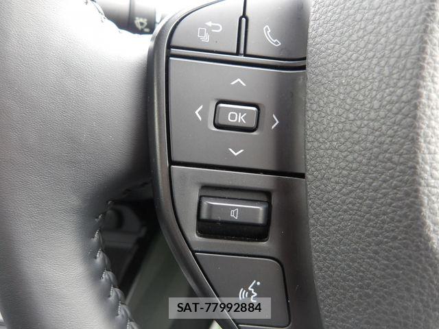 Toyota PRIUS 2023-09 8666765-14