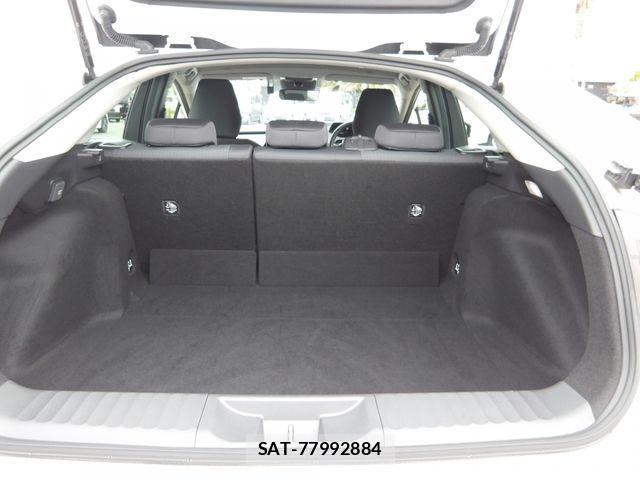 Toyota PRIUS 2023-09 8666765-20