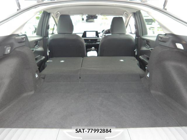 Toyota PRIUS 2023-09 8666765-21