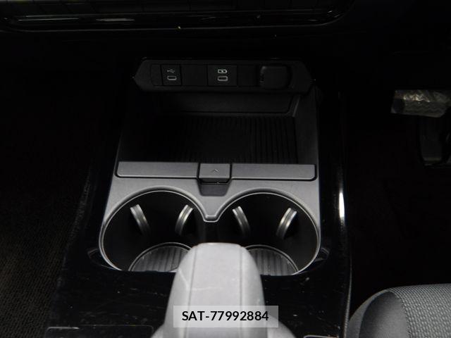 Toyota PRIUS 2023-09 8666765-23
