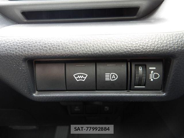Toyota PRIUS 2023-09 8666765-8