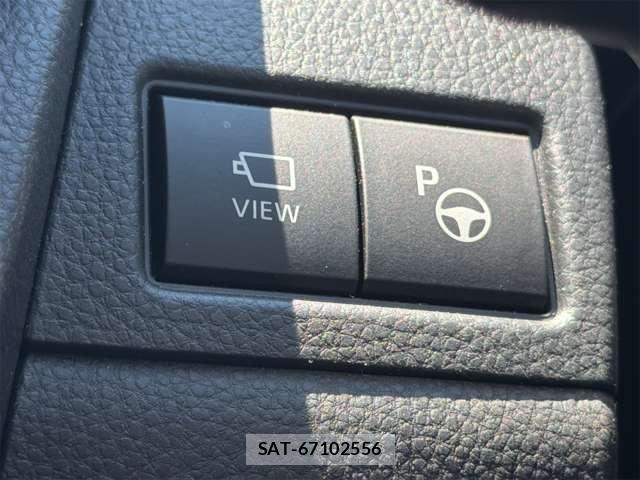 Toyota PRIUS 2023-05 8661107-9