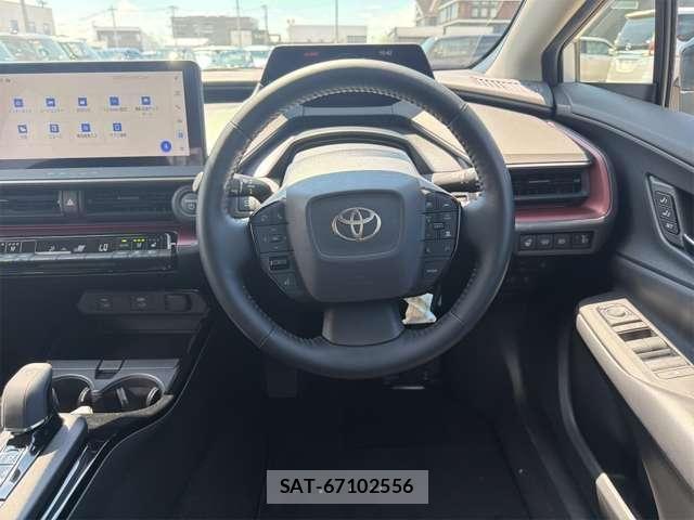 Toyota PRIUS 2023-05 8661107-14