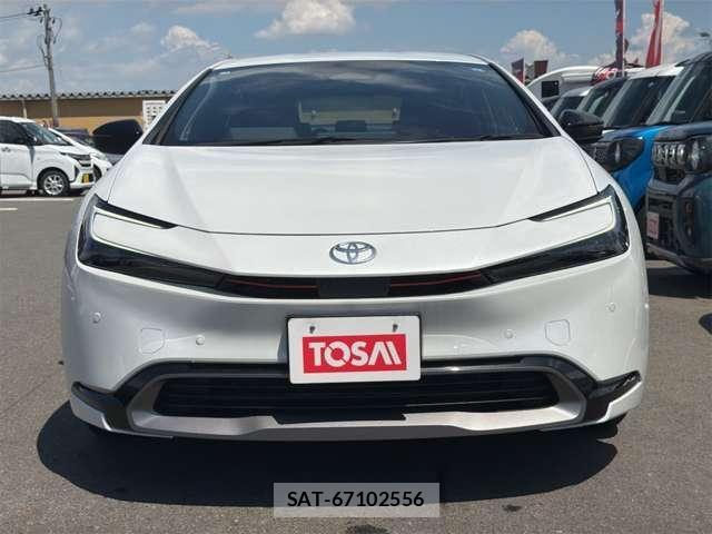 Toyota PRIUS 2023-05 8661107-17