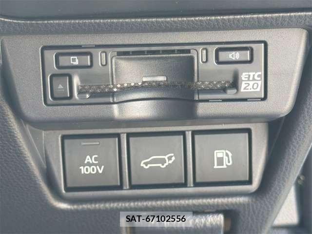 Toyota PRIUS 2023-05 8661107-28