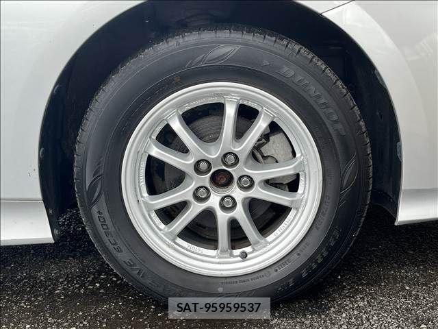 Toyota PRIUS 2019-07 8661110-12