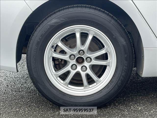 Toyota PRIUS 2019-07 8661110-13
