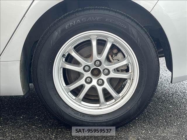 Toyota PRIUS 2019-07 8661110-14