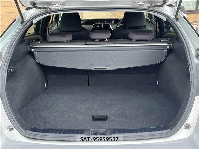 Toyota PRIUS 2019-07 8661110-8