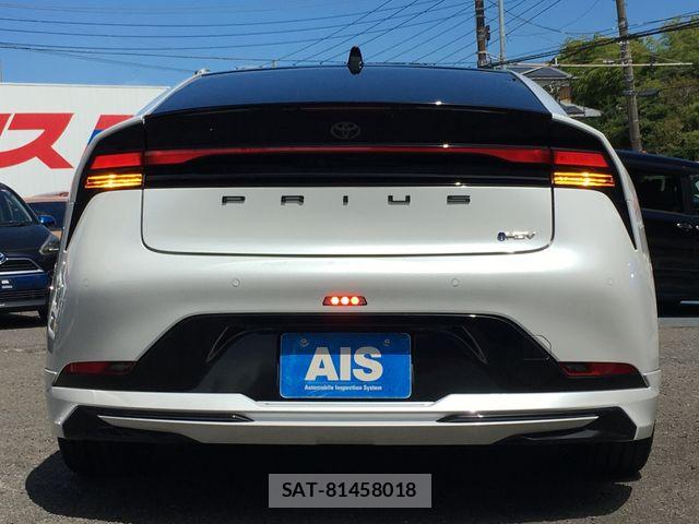 Toyota PRIUS 2023-08 8661106-7