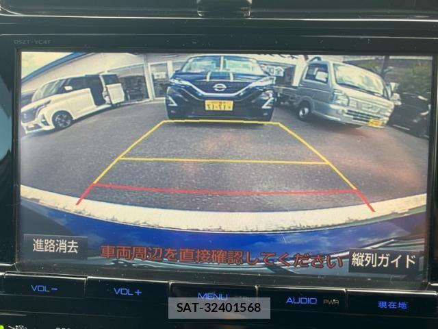 Toyota PRIUS 2016-04 8686364-16