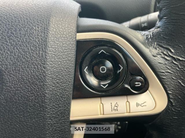 Toyota PRIUS 2016-04 8686364-20