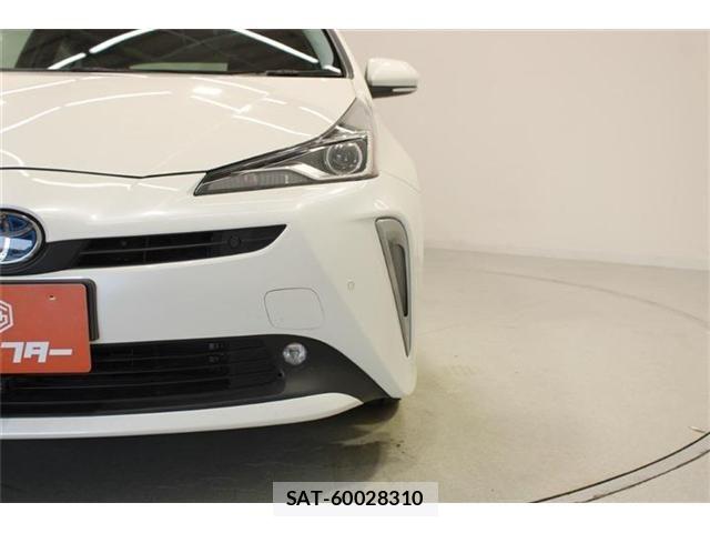Toyota PRIUS 2019-03 8686363-13