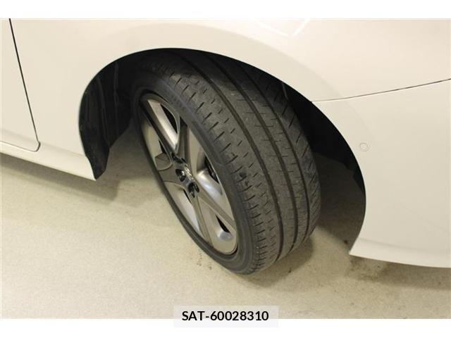 Toyota PRIUS 2019-03 8686363-27