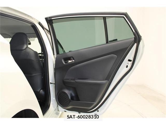 Toyota PRIUS 2019-03 8686363-29