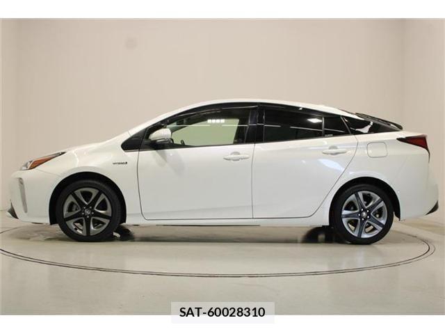 Toyota PRIUS 2019-03 8686363-8