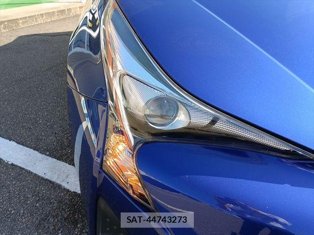 Toyota PRIUS 2016-06 8745370-4