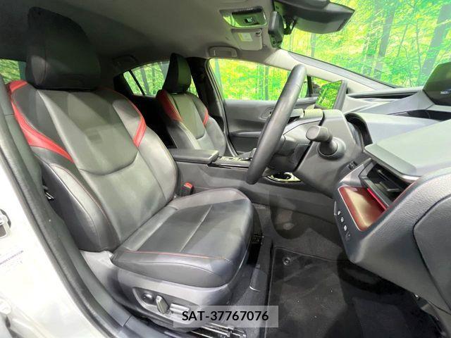 Toyota PRIUS 2024-03 8745367-9