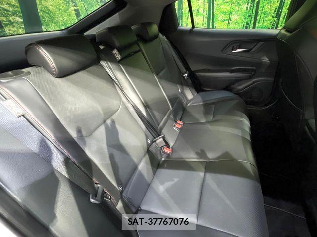 Toyota PRIUS 2024-03 8745367-10