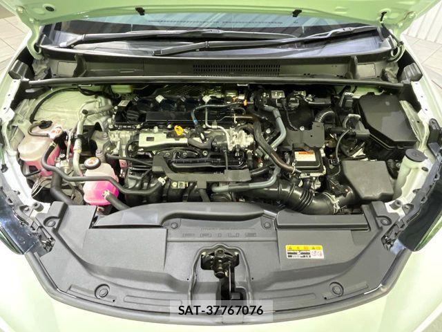 Toyota PRIUS 2024-03 8745367-18