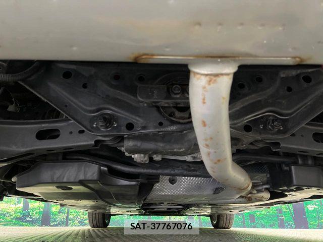 Toyota PRIUS 2024-03 8745367-19