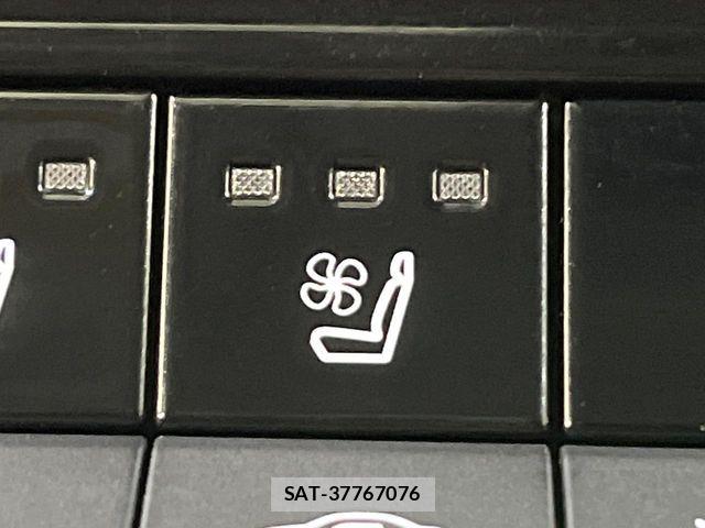 Toyota PRIUS 2024-03 8745367-7