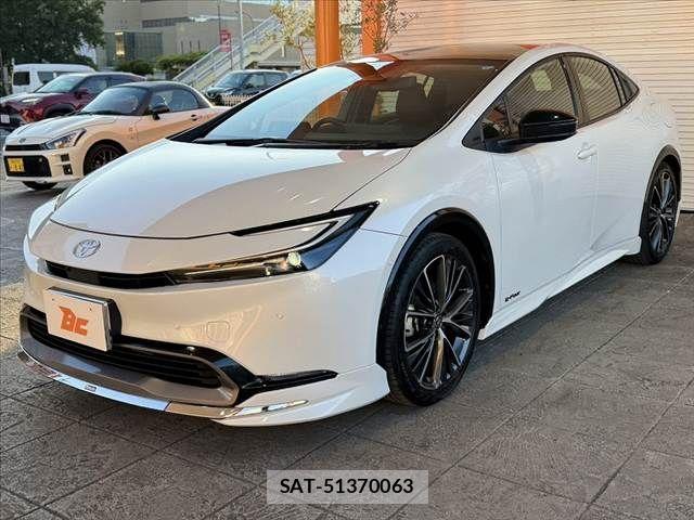 Toyota PRIUS 2025-02 8745366-9
