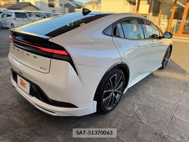 Toyota PRIUS 2025-02 8745366-12