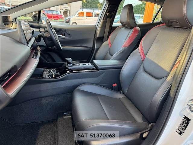 Toyota PRIUS 2025-02 8745366-16