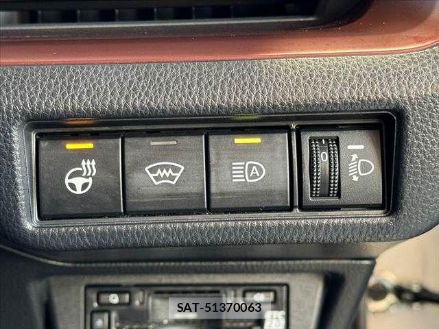 Toyota PRIUS 2025-02 8745366-25