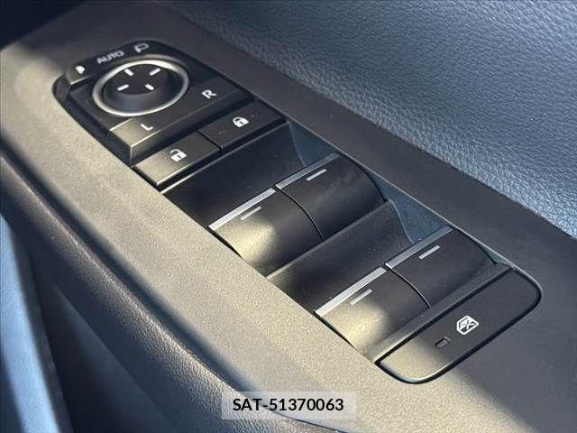 Toyota PRIUS 2025-02 8745366-28