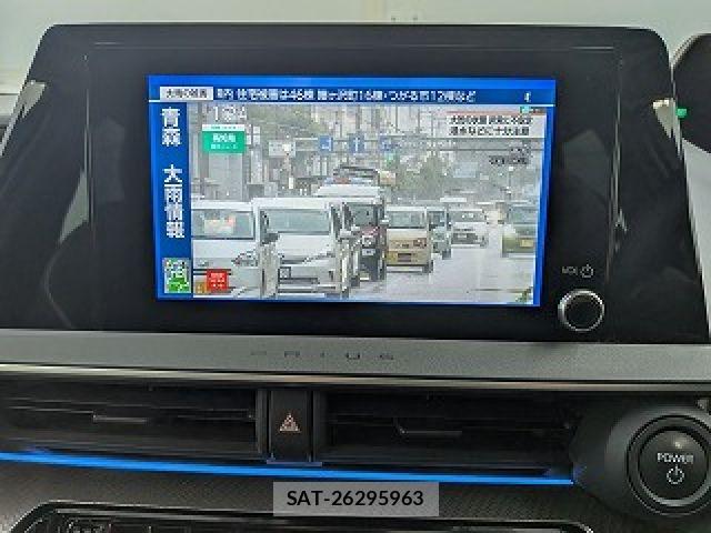 Toyota PRIUS 2024-09 8745369-22