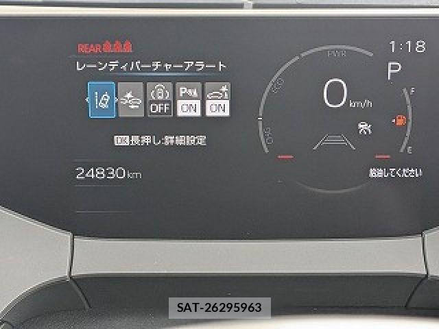 Toyota PRIUS 2024-09 8745369-7