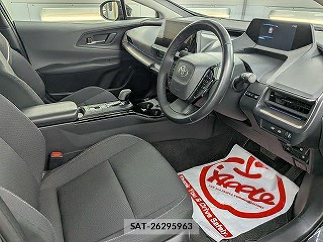 Toyota PRIUS 2024-09 8745369-8