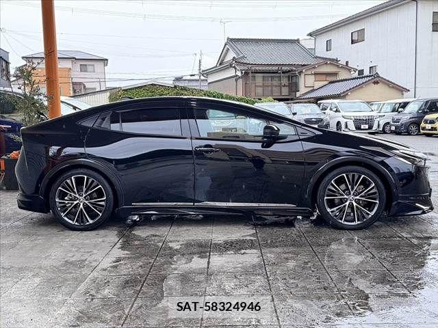 Toyota PRIUS 2024-03 8781706-10