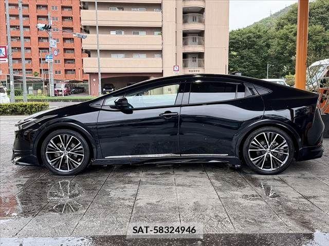 Toyota PRIUS 2024-03 8781706-11