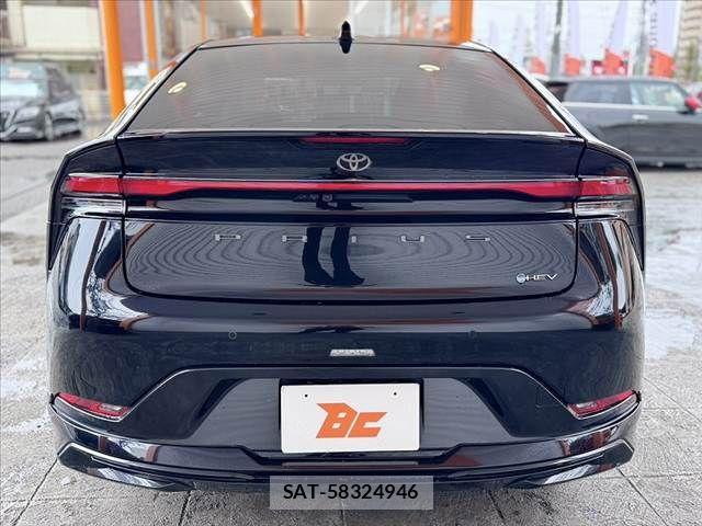 Toyota PRIUS 2024-03 8781706-13