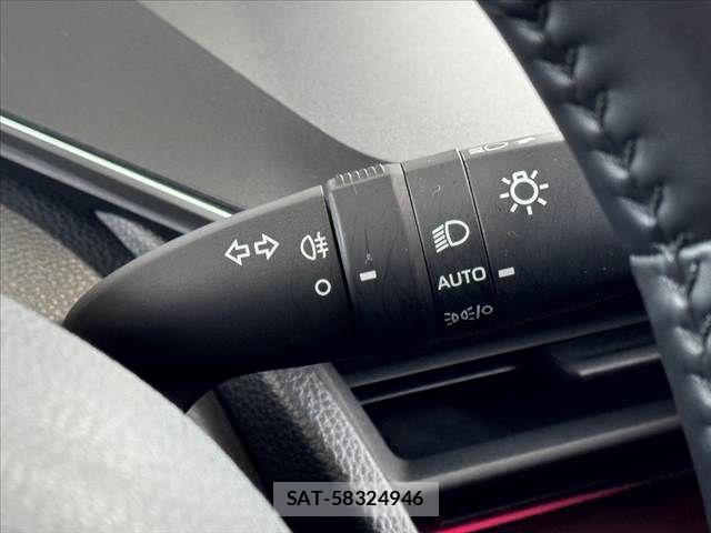 Toyota PRIUS 2024-03 8781706-24