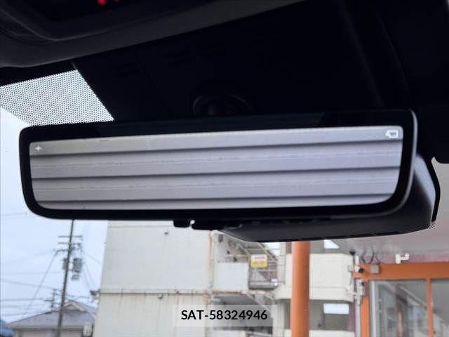 Toyota PRIUS 2024-03 8781706-5
