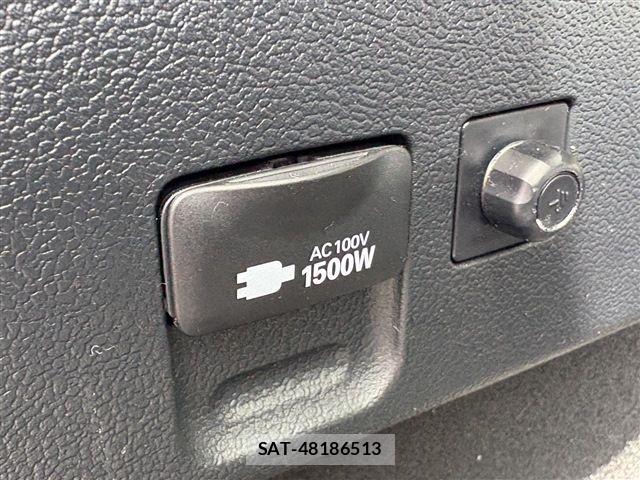 Toyota PRIUS 2016-03 8781708-26