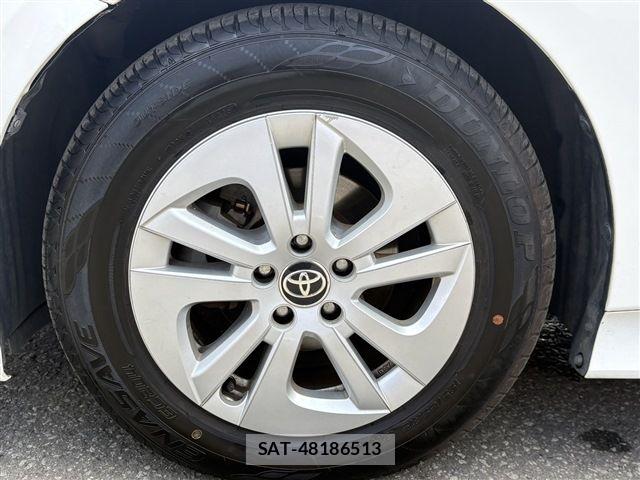 Toyota PRIUS 2016-03 8781708-27
