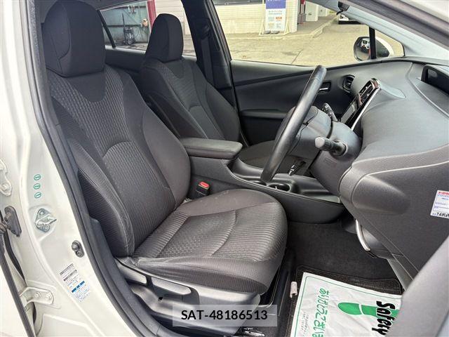 Toyota PRIUS 2016-03 8781708-3